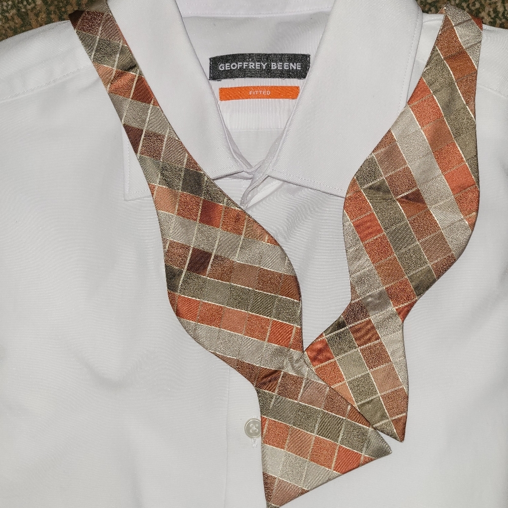 Hermoso Bow Tie New York